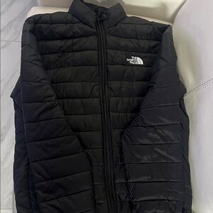 The North Face Men's Quilted Black Puffer Jacket